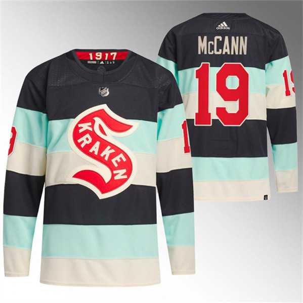 Mens Seattle Kraken #19 Jared McCann Deep Sea Blue 2024 Winter Classic Primegreen Stitched Jersey Dzhi